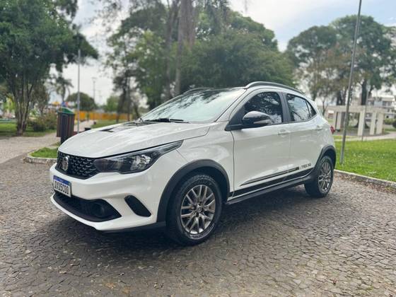 FIAT ARGO 1.3 FIREFLY FLEX TREKKING MANUAL